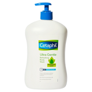 Cetaphil Ultra Gentle Refreshing Body Wash 白色泵头瓶身正面特写，黑色背景。