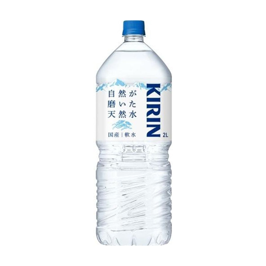 麒麟天然水2升装单瓶正面图，白色标签印有蓝色KIRIN标志和雪山图案