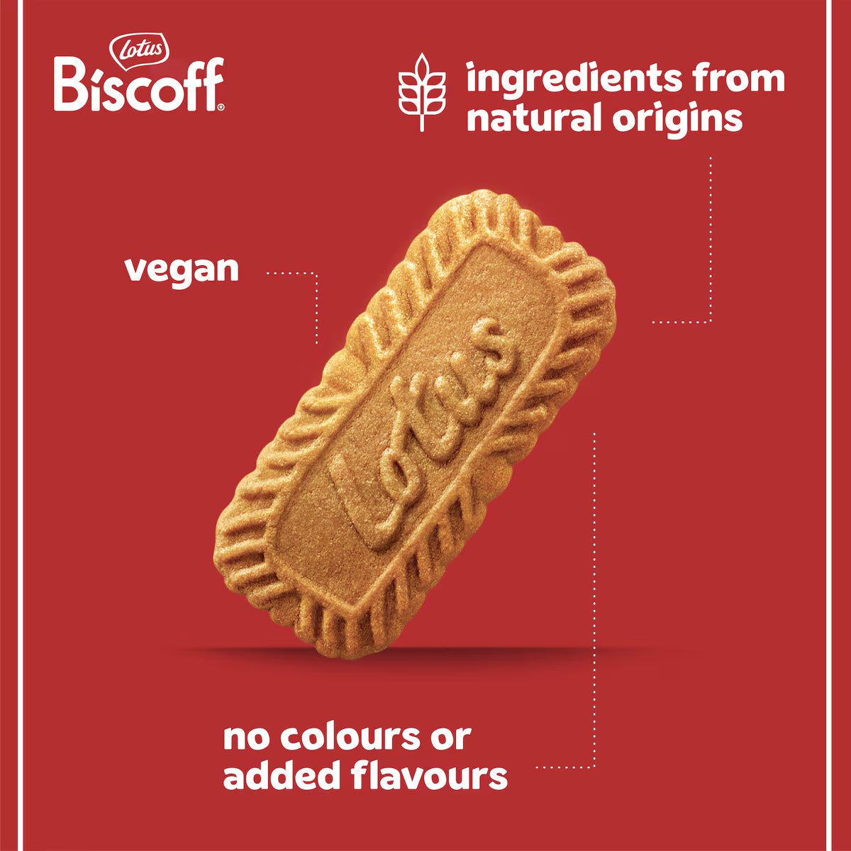 Lotus Biscoff 饼干搭配热咖啡的食用场景，酥脆饼干作为下午茶伴侣