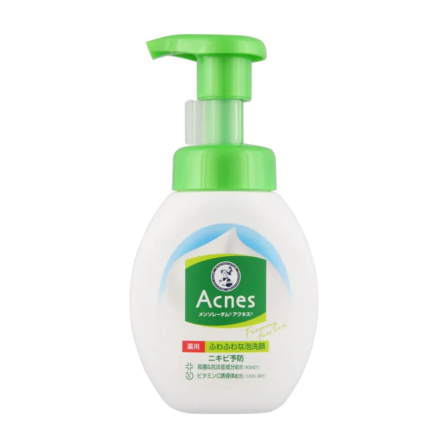 曼秀雷敦 Acnes 乐肤洁药用抗痘泡沫洁面乳，白色瓶身配绿色泵头，正面印有品牌标志及日文说明。