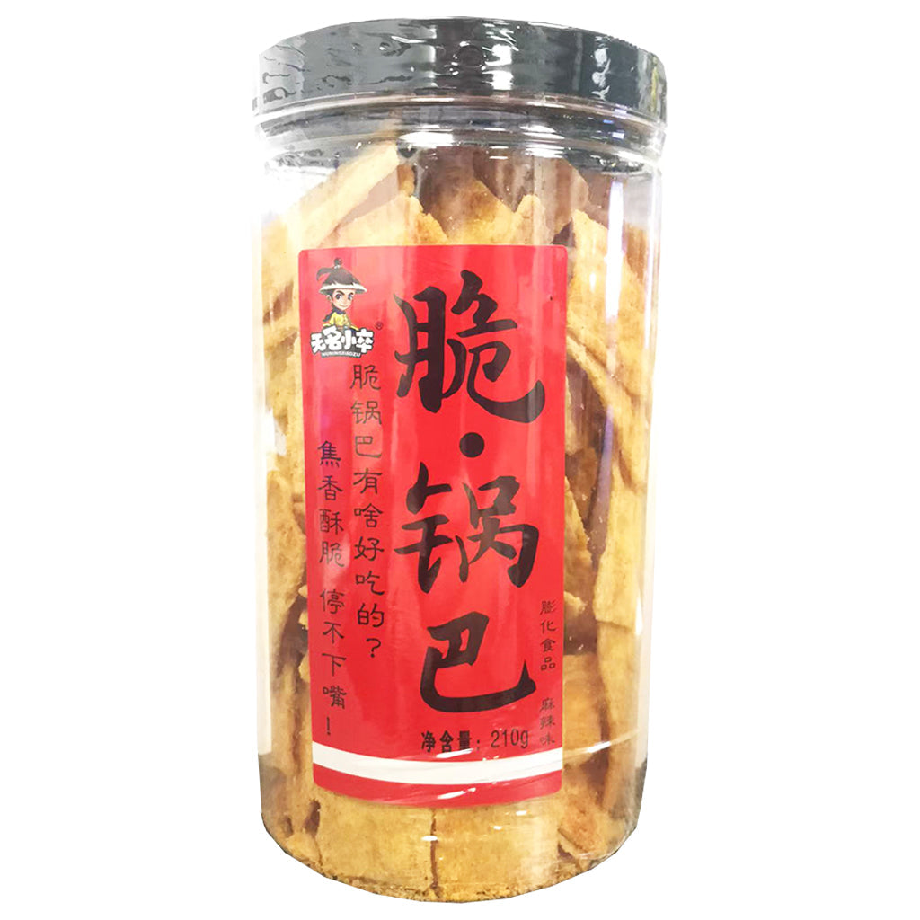无名小卒脆锅巴麻辣味罐装正面图，展示红色包装与香辣零食细节