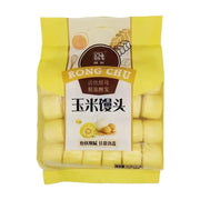 融厨玉米馒头包装正面图，透明包装可见内部金黄色馒头，包装印有品牌LOGO及活性酵母、精准醒发字样。