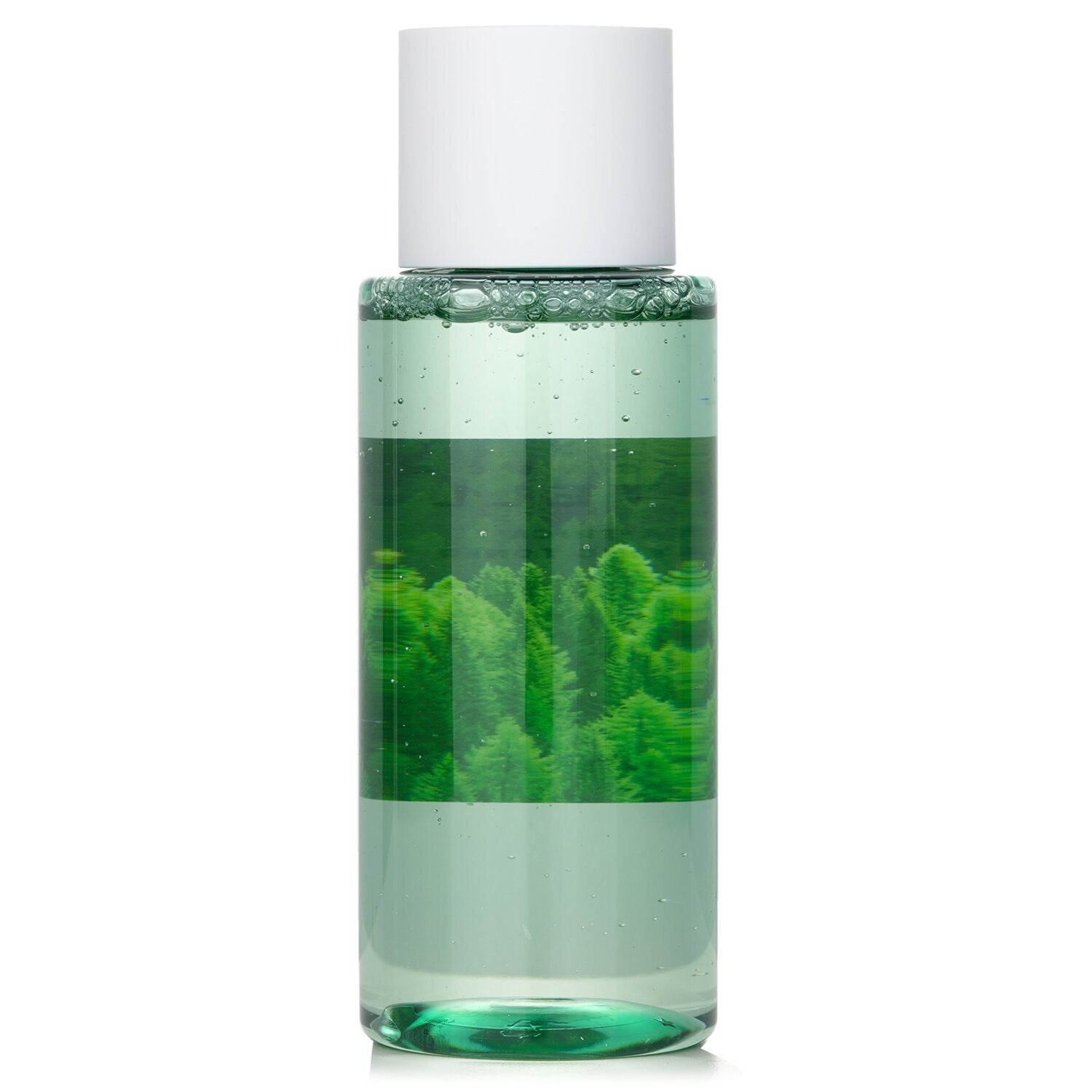 SKIN1004 爽肤水质地展示图，表现清爽液体倒在化妆棉上的状态