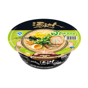 统一汤达人日式豚骨拉面碗装，包装上印有浓郁高汤、叉烧肉、半熟蛋和葱花的拉面图案。