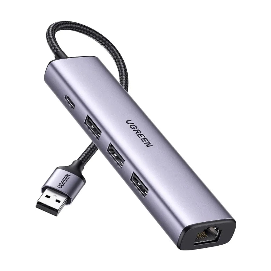 绿联扩展坞侧面视角，展示三个USB接口、一个USB - C接口及末端的千兆网口，配有黑色编织连接线。
